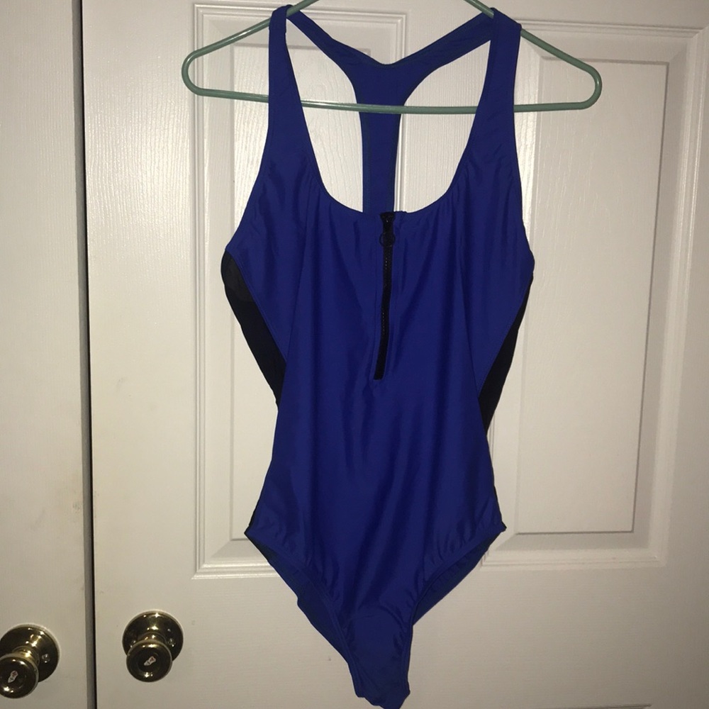 One piece bathing suit